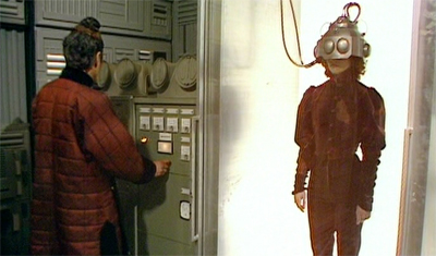 Nyssa's really plugged into this companion milarky...