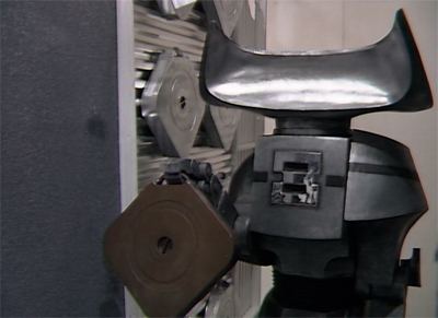 Drathro packs light...