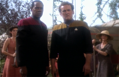 Let's blow this anarchist popsicle stand...