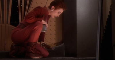 A vole, diggin' in a hole, diggin' at my soul...