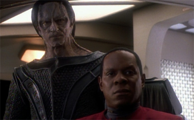 Good cop, psychotic cop...