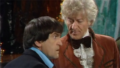 A dandy and a clown...