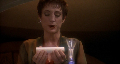 You just gotta scroll with it...