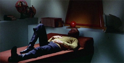 Learning about pon farr really helped Kirk to put things in perspective...