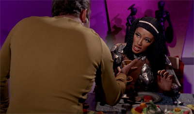 Men are from Terra, women are from Elas...