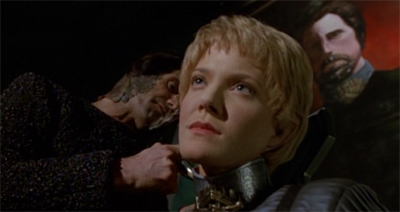 "Nice choker. I wanted something that said 'authoritative, but playful'."